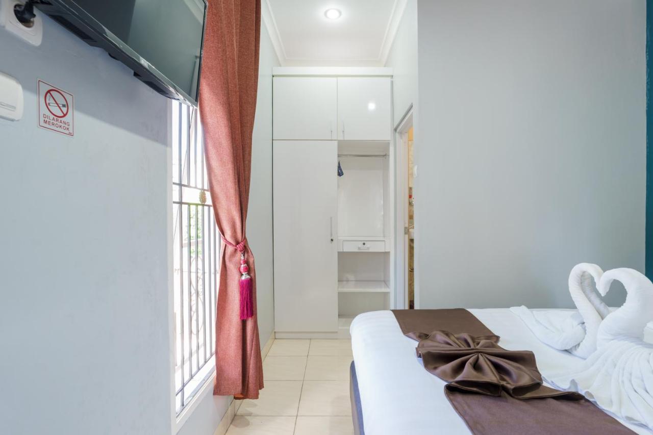 Hotel Fast Hous Syariah Bogor Mitra Reddoorz Esterno foto