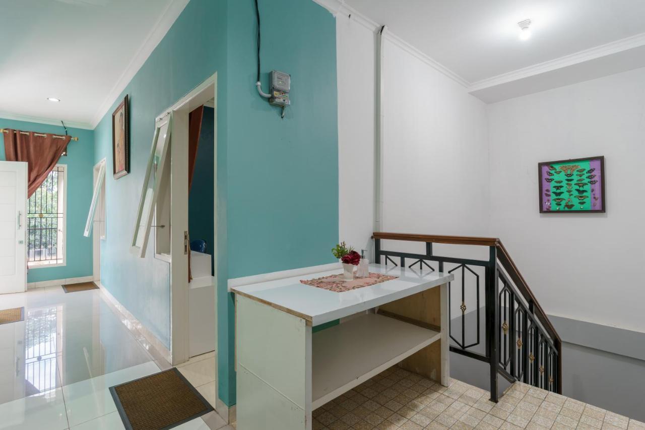 Hotel Fast Hous Syariah Bogor Mitra Reddoorz Esterno foto