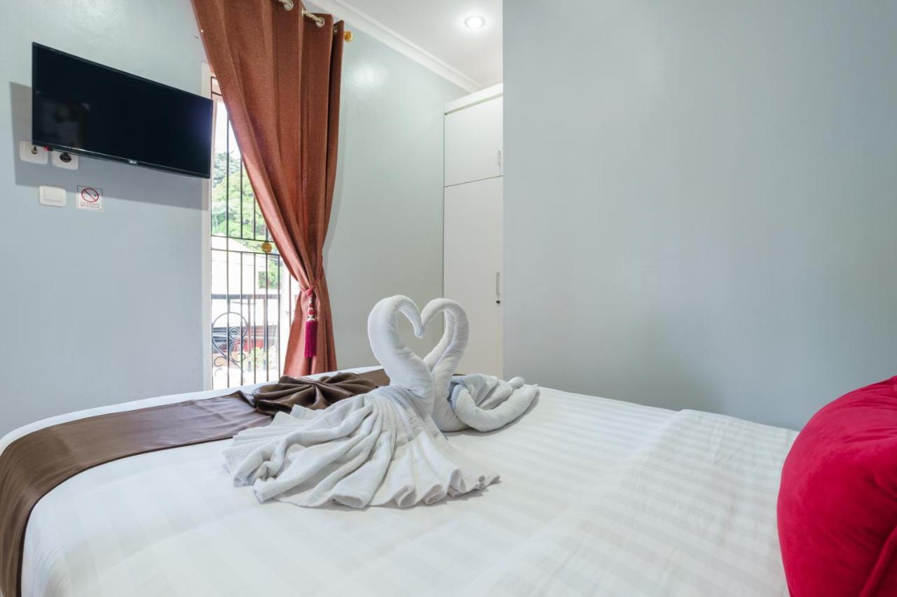 Hotel Fast Hous Syariah Bogor Mitra Reddoorz Esterno foto